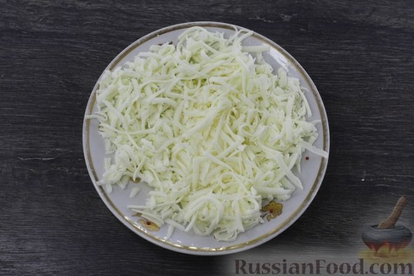 Мясные лодочки с грибами, сыром и помидорами (в духовке)