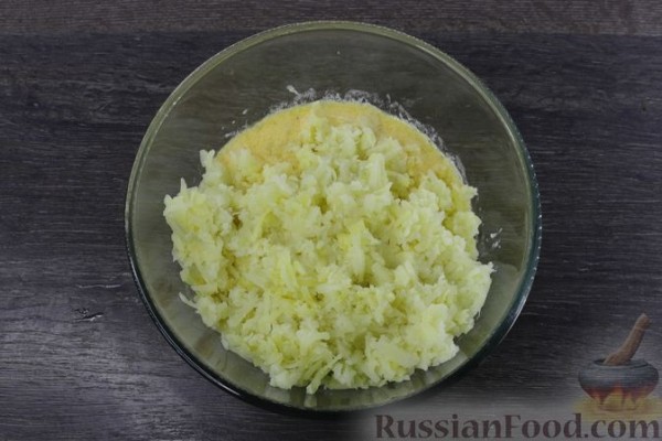 Картофельный рулет с беконом
