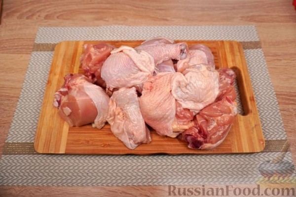 Кокорас красатос (петух, тушенный в вине)