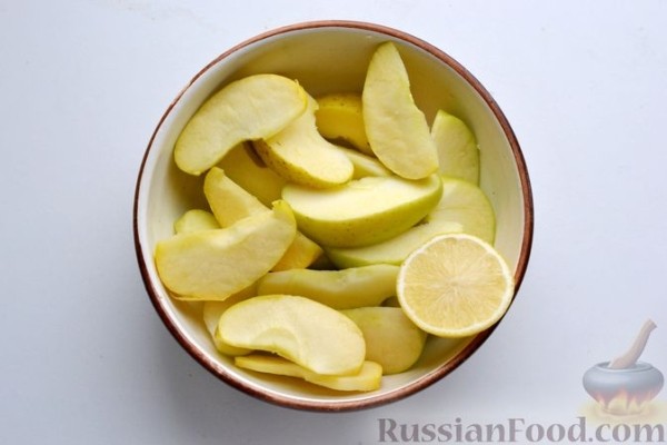 Яблочный пирог-пудинг
