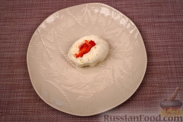 Пикантные шарики из брынзы и творога