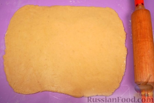 Венгерский рулет с орехами (Диош бейгли)
