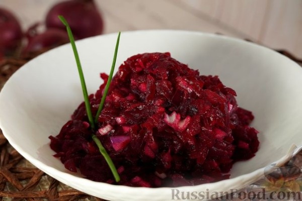 Простой свекольный салат
