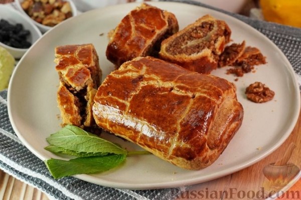 Венгерский рулет с орехами (Диош бейгли)