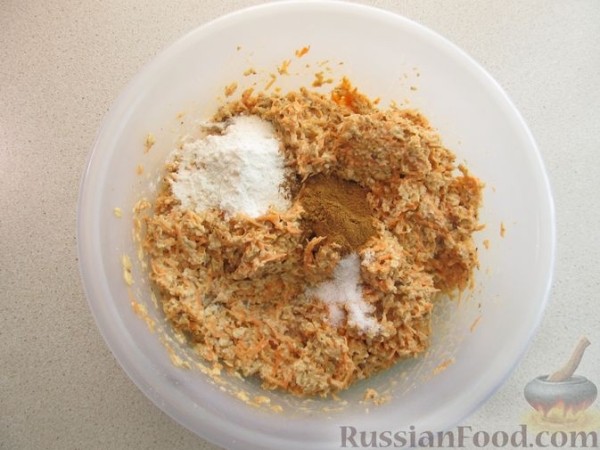 Пирог из овсянки и моркови (без муки и сахара)
