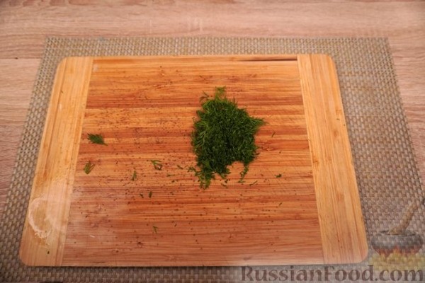 Рыбный суп с фрикадельками и сметаной