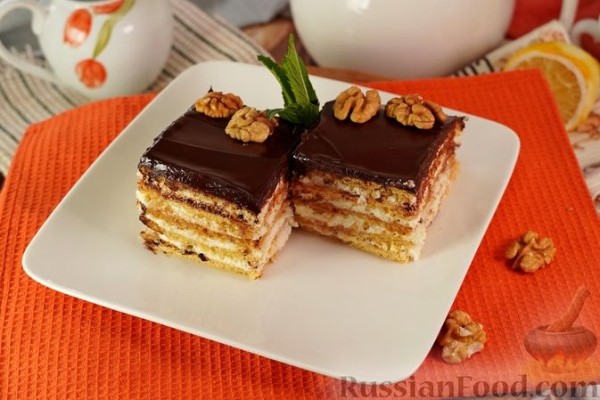 Медовик с грецкими орехами, по-венгерски