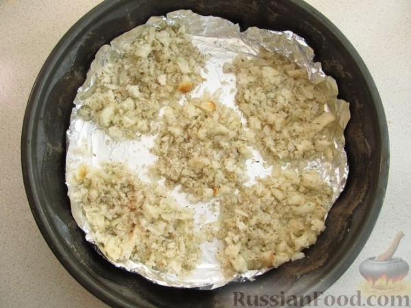 Куриная печень, запечённая с луком