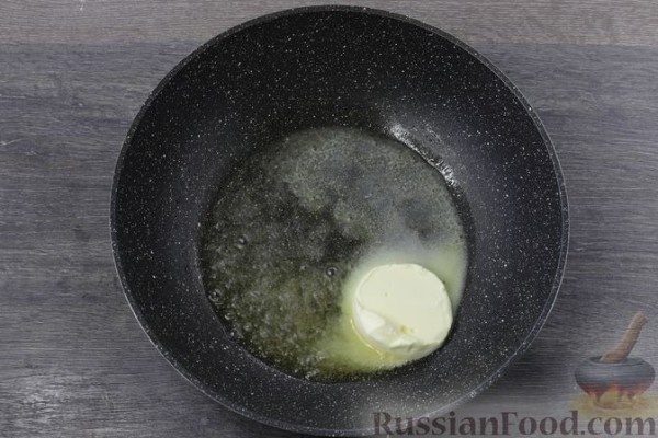 Куриные тефтели в грибном соусе