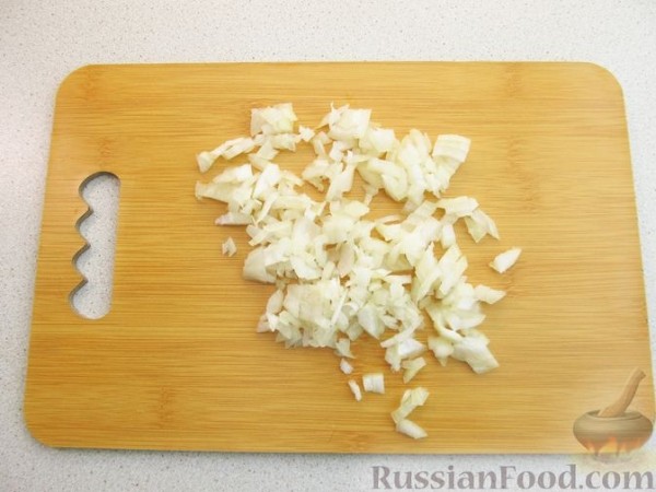 Картофельные драники с курицей, грибами и сыром