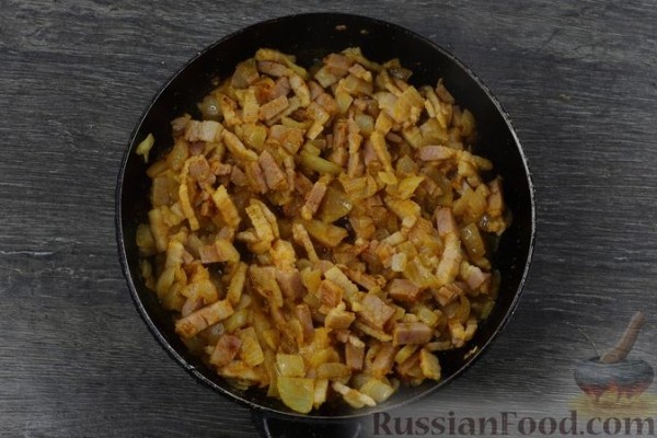Картофельный рулет с беконом