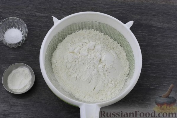 Влажный йогуртовый кекс