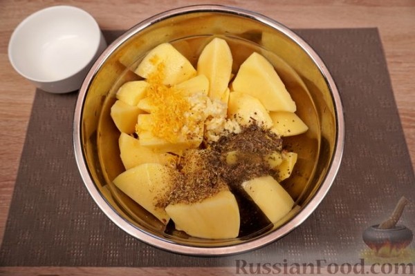 Пататес лимонатес, или Запечённый картофель по-гречески