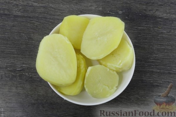 Картофельный рулет с беконом