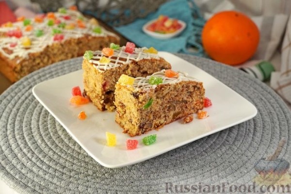 Фануропита (пирог с орехами, сухофруктами и цукатами)