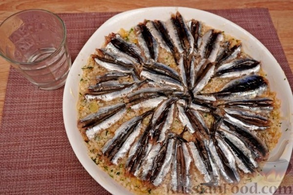 Хамси пилав (турецкий плов с анчоусами)