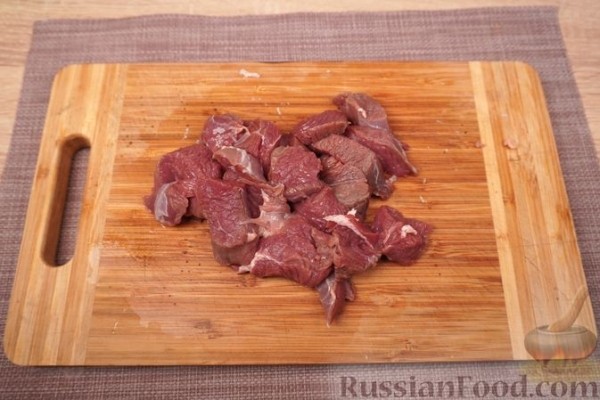 Лазанки, запечённые с капустой, мясом и грибами