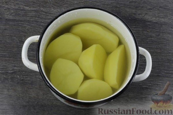 Картофельный рулет с беконом