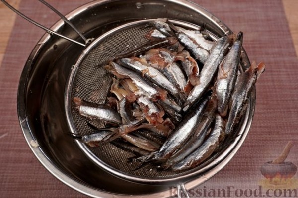 Хамси пилав (турецкий плов с анчоусами)