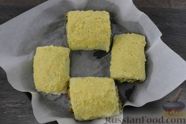 Картофельный рулет с беконом