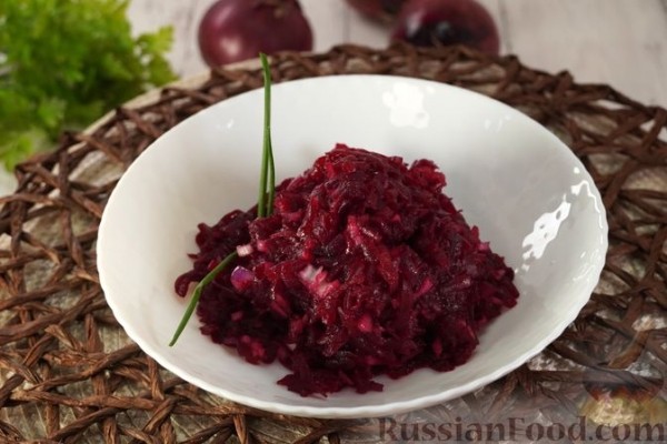 Простой свекольный салат