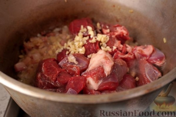 Пёркёльт из баранины