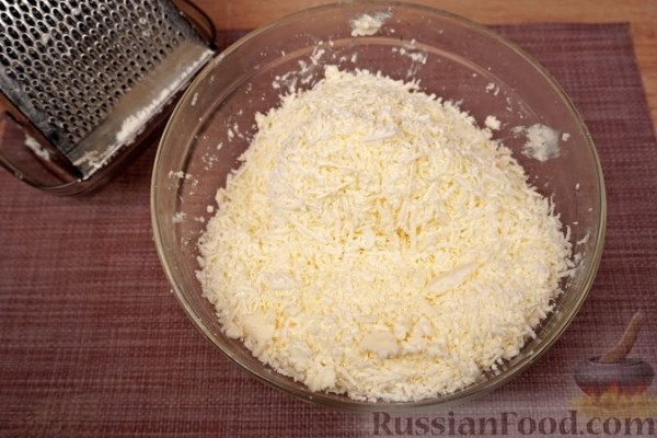 Пикантные шарики из брынзы и творога