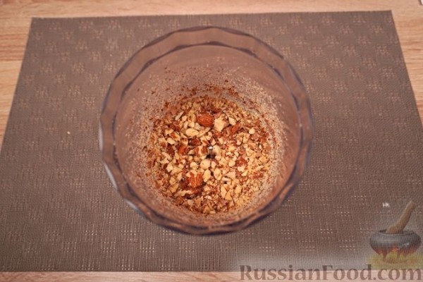 Фануропита (пирог с орехами, сухофруктами и цукатами)