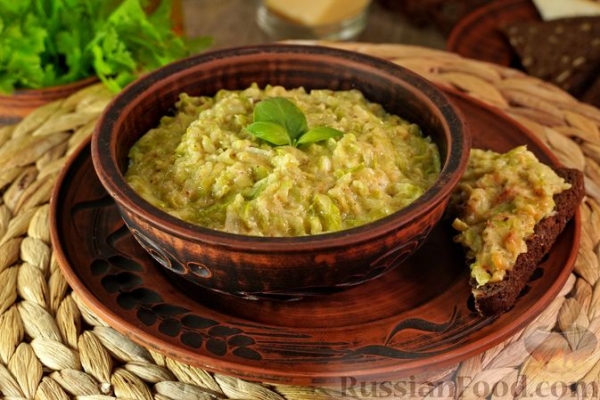Кабачковая помазанка с сыром