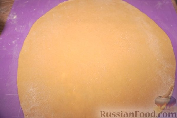 Лазанки, запечённые с капустой, мясом и грибами