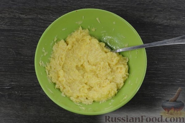 Картофельный рулет с беконом