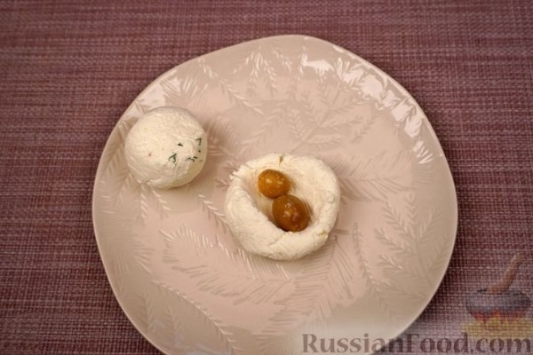 Пикантные шарики из брынзы и творога