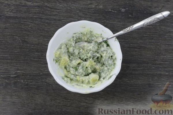 Молодая картошка, запечённая в духовке с сухарями