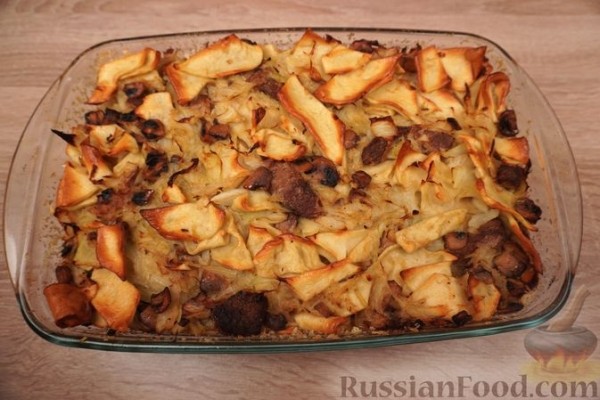 Лазанки, запечённые с капустой, мясом и грибами