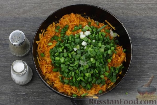 Мясные лодочки с грибами, сыром и помидорами (в духовке)