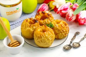 Яблоки с медом в аэрогриле