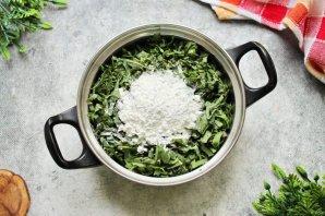 Шарлотка с щавелем