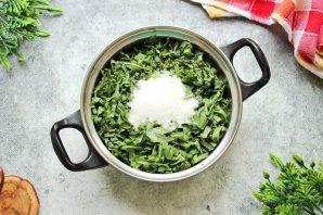 Шарлотка с щавелем