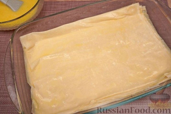 Пирог из теста фило, с чечевицей