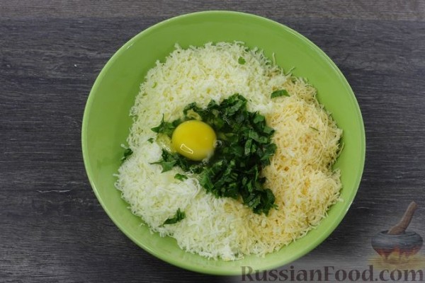 Конвертики из лаваша с сырной начинкой