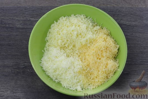 Конвертики из лаваша с сырной начинкой