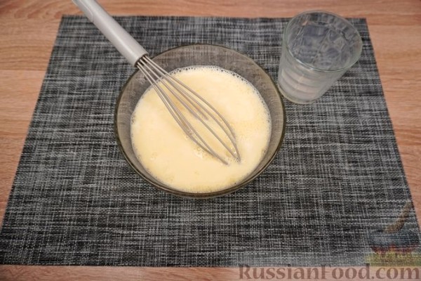 Бугаца с фаршем и грибами (пирог из теста фило)