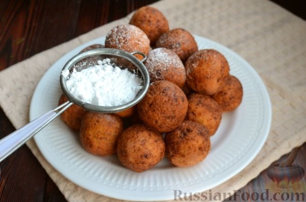 Творожные пончики с маком