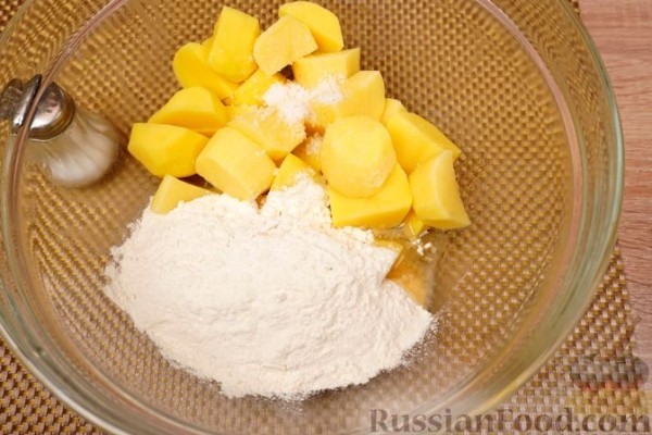 Тонкие картофельные блины с зеленью