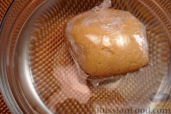 Булочки с яблоками и изюмом, из дрожжевого теста "Водолаз"