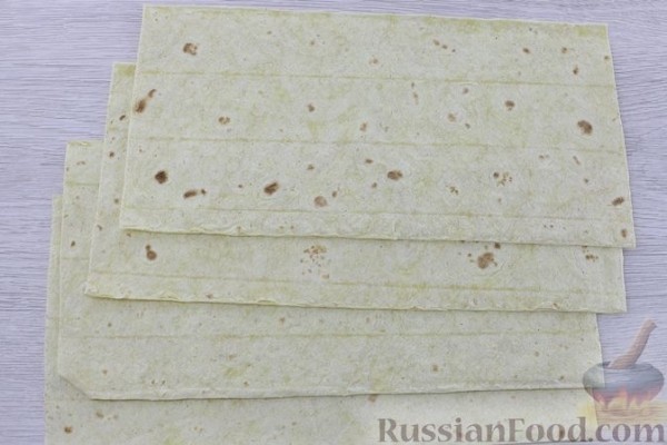 Конвертики из лаваша с сырной начинкой