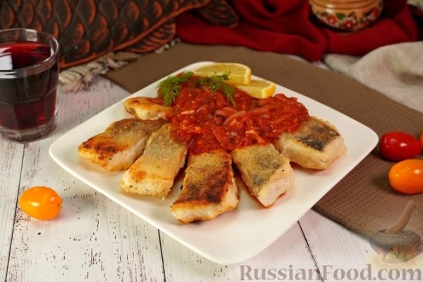 Жареная рыба с соусом "Саворо"