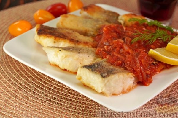 Жареная рыба с соусом "Саворо"