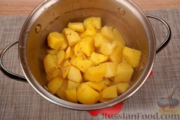 Лепенице (картофельное пюре с квашеной капустой)