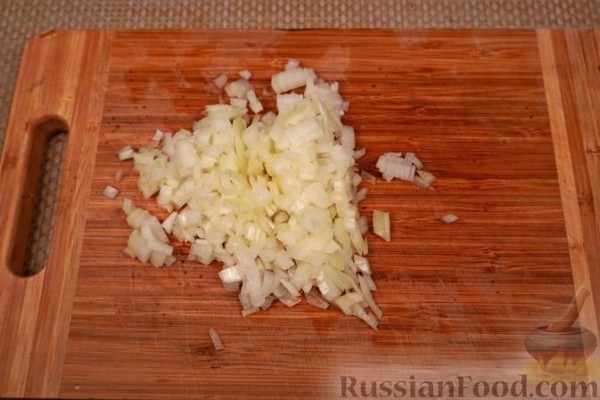 Салат из стручковой фасоли с ореховой заправкой